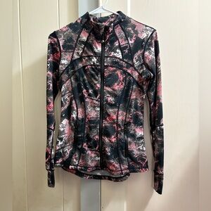 EUC Lululemon Define Jacket Luon